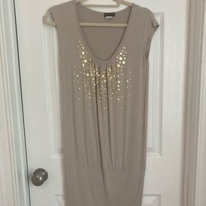 NWOT Venus banded bottom dress